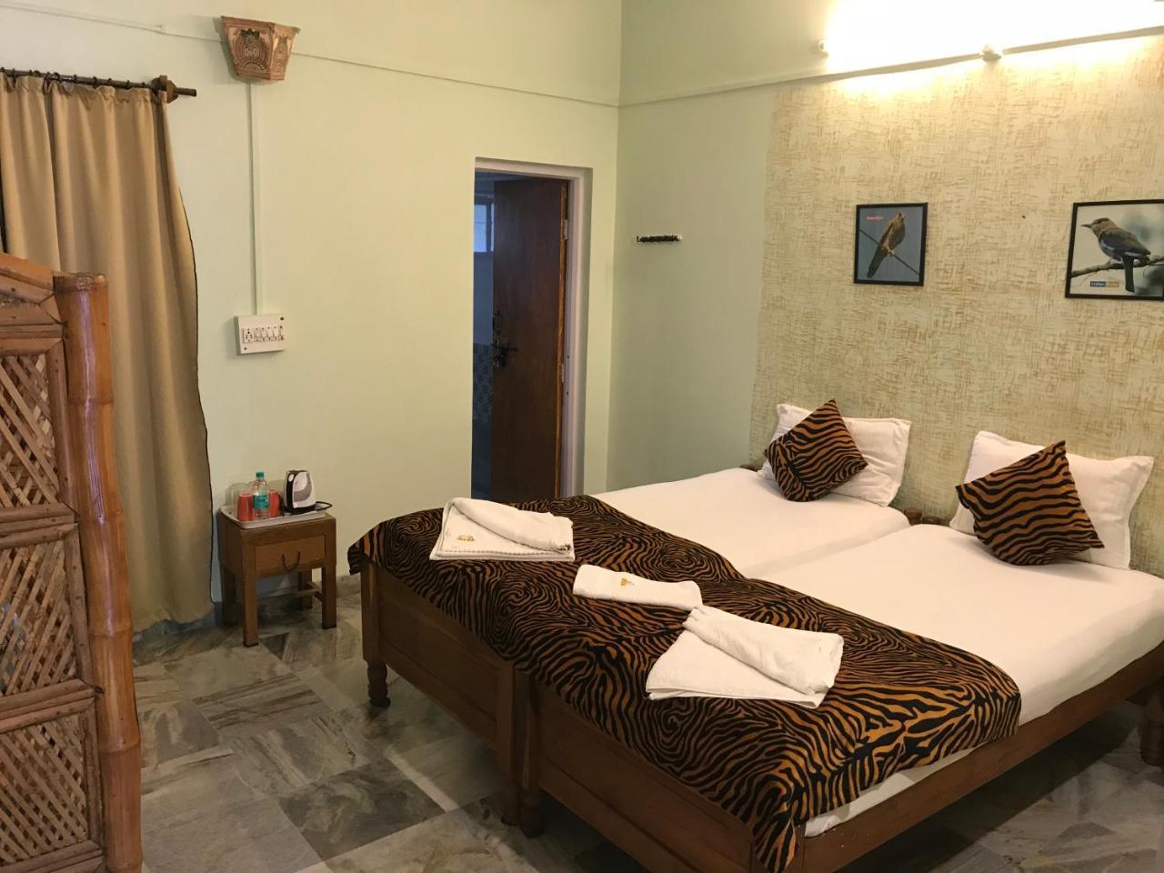 Baaz Jungle Resort Khawāsa Exterior foto